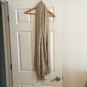 Liz Claiborne Tan Scarf with Fringe